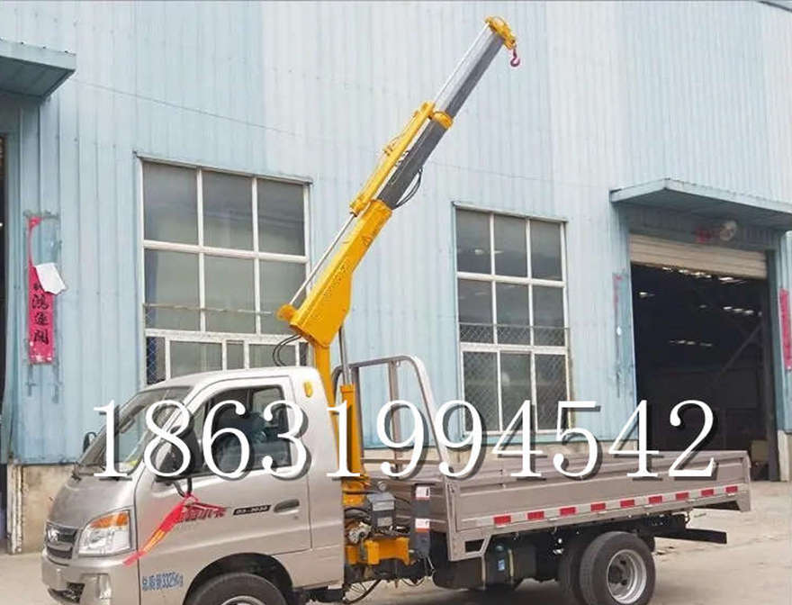 通城县随车吊机货车安装液压吊机随车吊机遥控升降机2吨价格价格油压随车吊